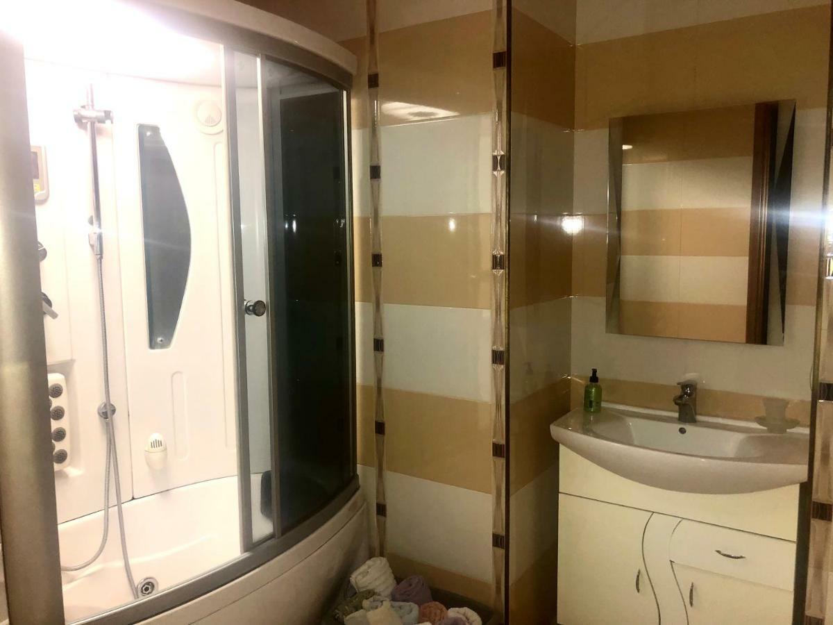 יירבאן Luxury Tumanyan Apartment מראה חיצוני תמונה